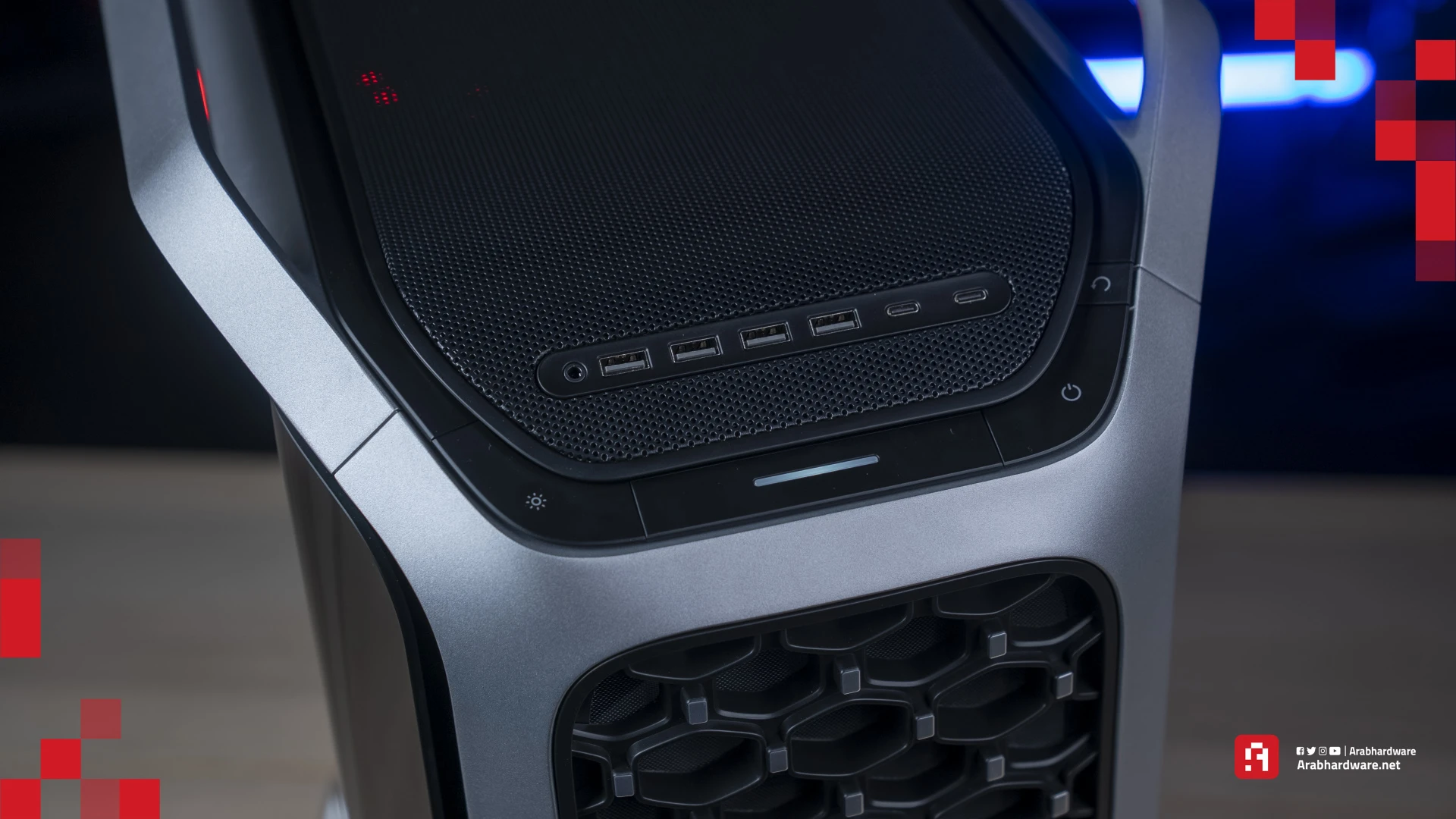 ابن بحرية، ابن بلا قيود | مراجعة صندوق Cooler Master Cosmos Alpha