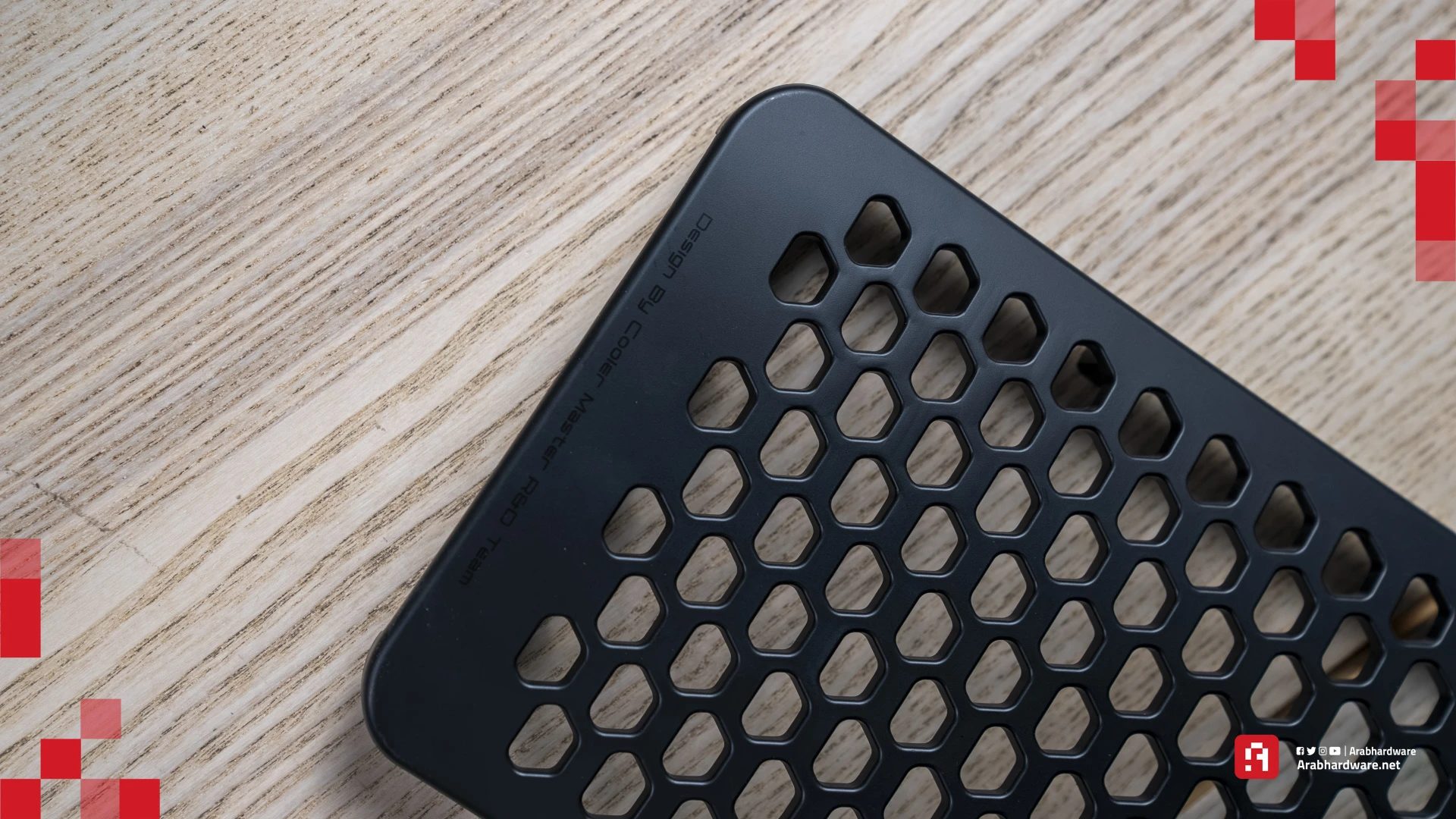 ابن بحرية، ابن بلا قيود | مراجعة صندوق Cooler Master Cosmos Alpha