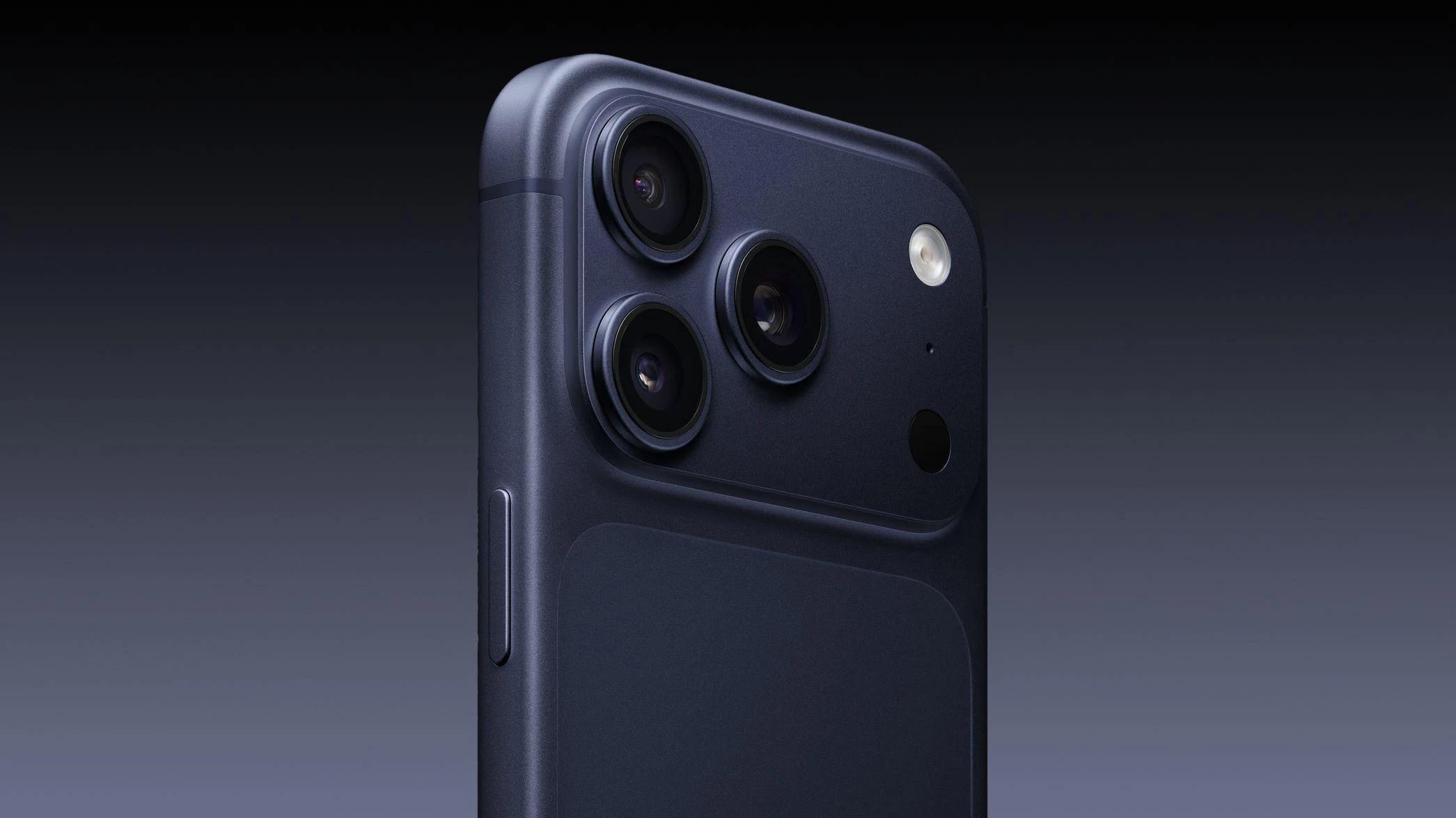 تسريبات: iPhone 18 Pro Max قد يحمل أكبر بطارية في تاريخ هواتف آبل!
