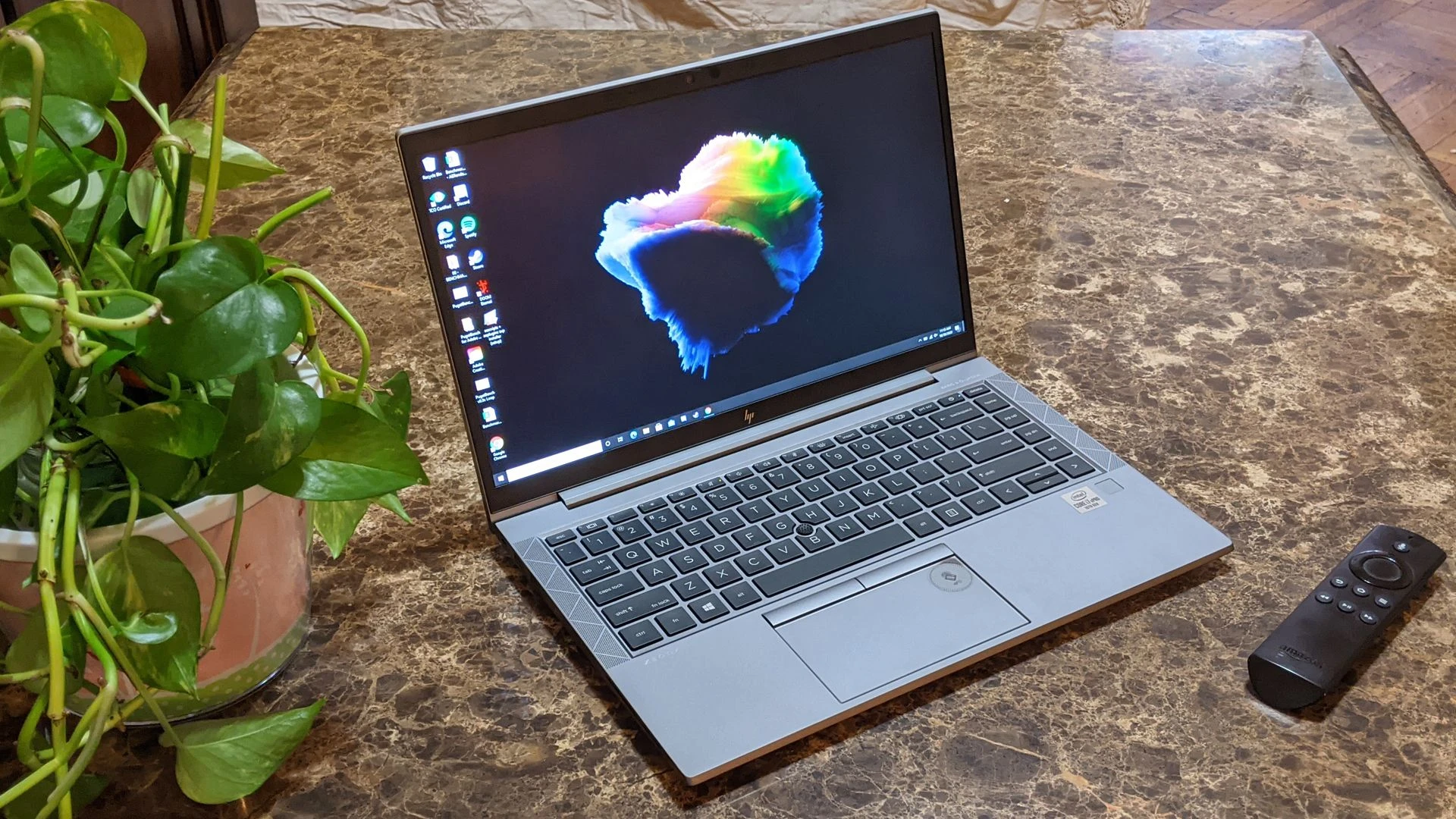 HP ZBook Firefly 14 G7 - المصدر: laptopmag