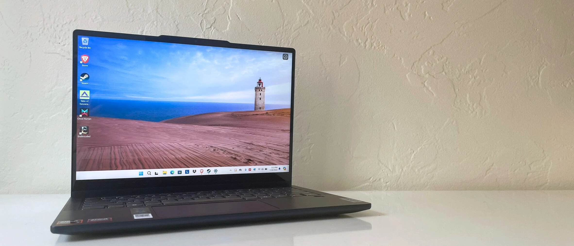 Lenovo IdeaPad 5 - المصدر: laptopmag