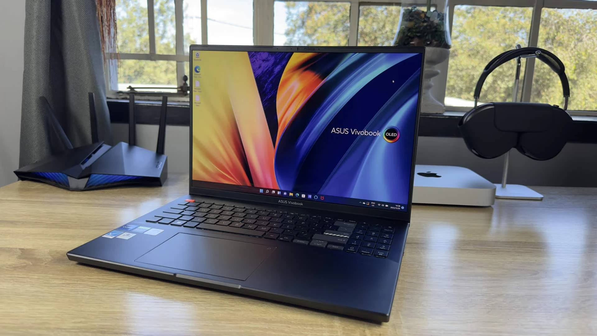 ASUS Vivobook 16 OLED - المصدر: glitched