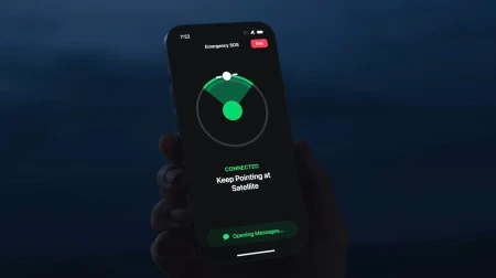آبل تمنح بعض مستخدمي iPhone عامًا إضافيًا من الاتصال الفضائي المجاني