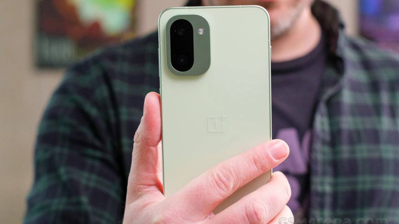 OnePlus قد تحرم الهند من هاتفها الرائد OnePlus 16 العام المقبل
