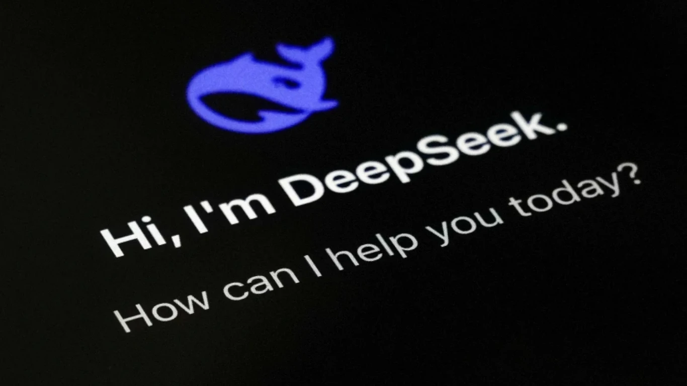 واشنطن تستبعد خدمات DeepSeek من أنظمة الوكالات المدنية الفيدرالية
