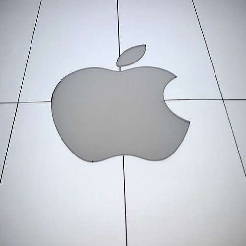Apple تكشف عن iPhone 5C بنسخة 8GB وتتخلى عن ipad 2