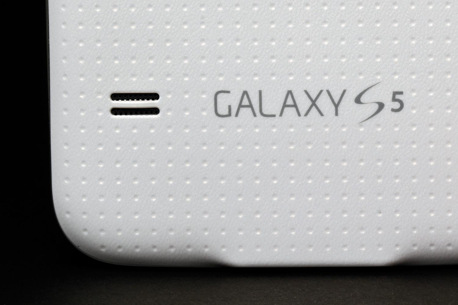 الهاتف غير المبرر Samsung Galaxy S5 Plus