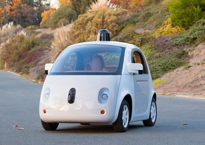 سيارة ذاتية القيادة من العملاق Google ؟