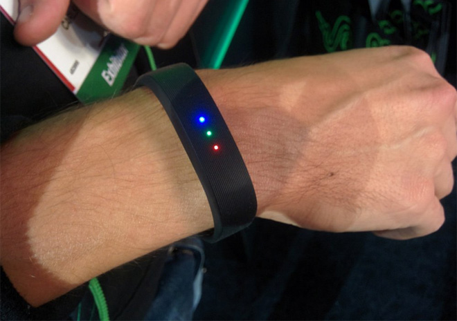 Razer تكشف عن سوار معصم اليد الذكي Nabu X