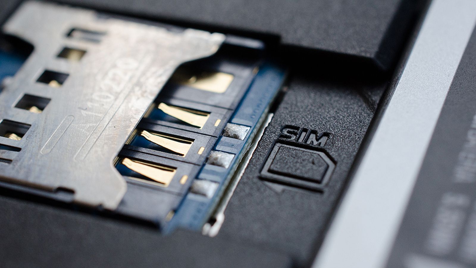 شركات تقنية تعمل على التخلص من شريحة SIM التقليدية