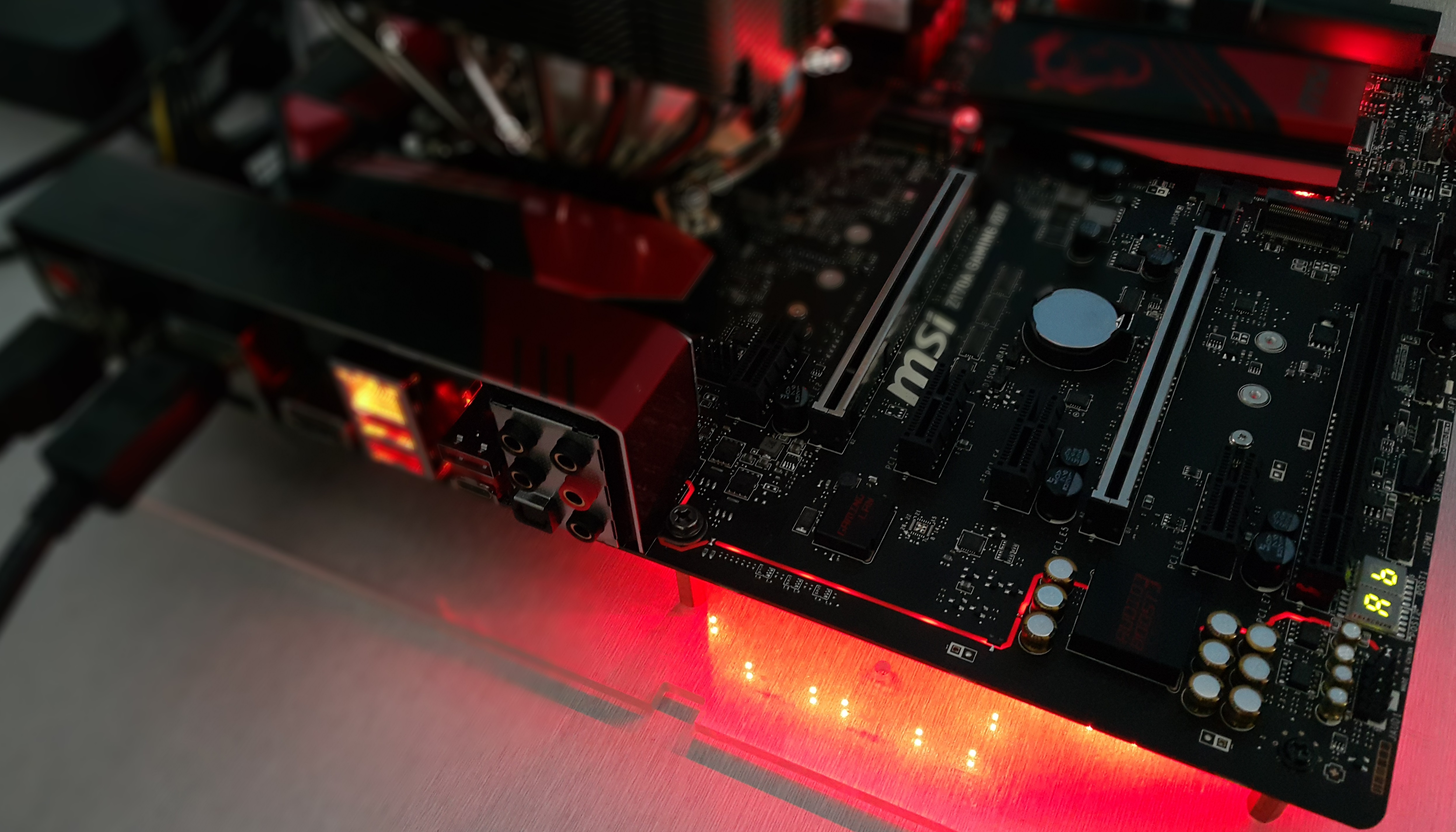 مراجعة اللوحه الام MSI Z170A GAMING M7
