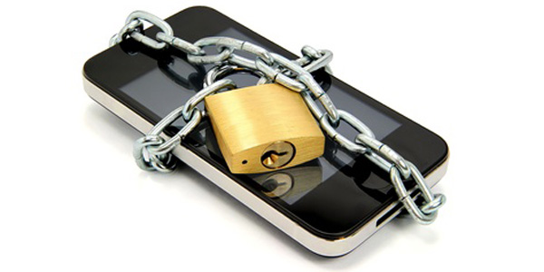 تطبيق إباحي على أندرويد يصور مستخدميه لابتزازهم ماليًا