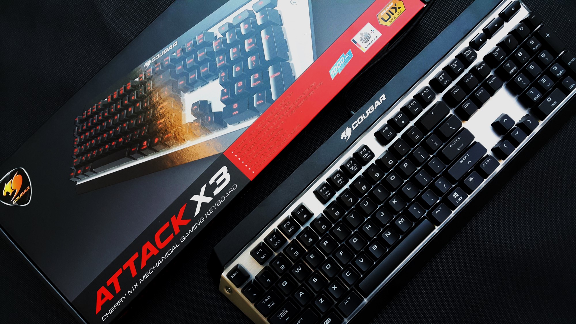 مراجعة لوحه المفاتيح Cougar Attack X3 Cherry MX Mechanical Gaming