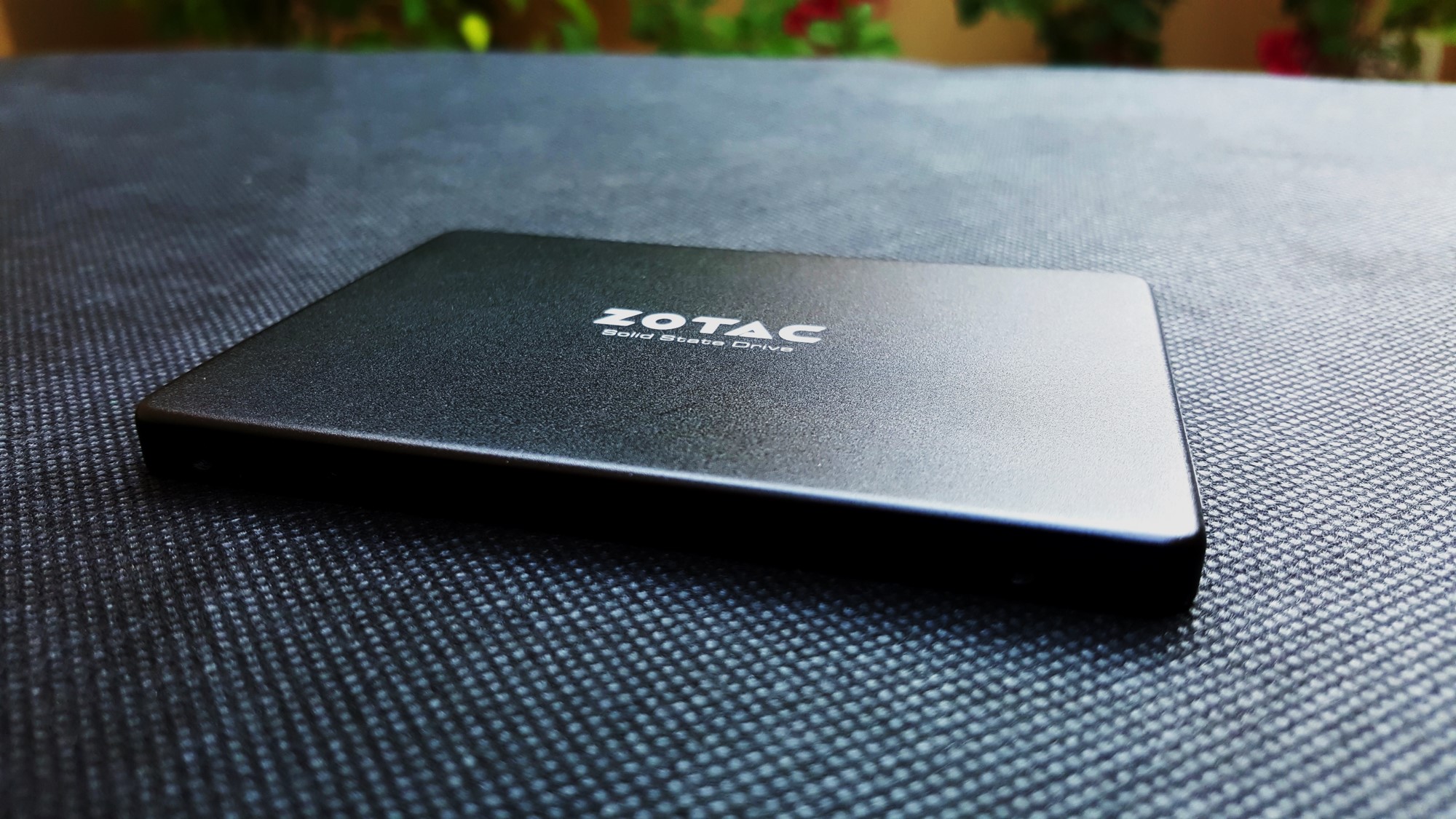 مراجعه قرص الحاله الصلبه Zotac 240 GB Premium Edition