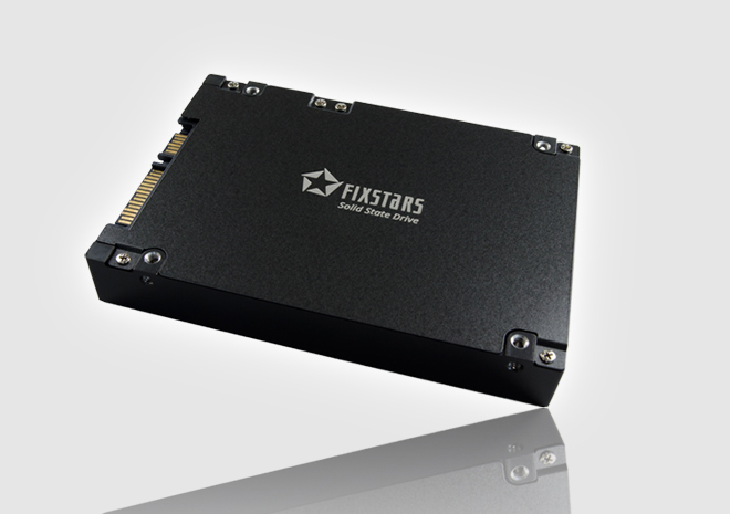 قل مرحباً لأول قرص SSD بالعالم بحجم 13TB!