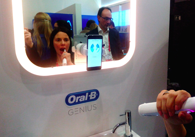 فرشاة Oral-B Genius لتعرف مدى جودة تنظيفك لأسنانك