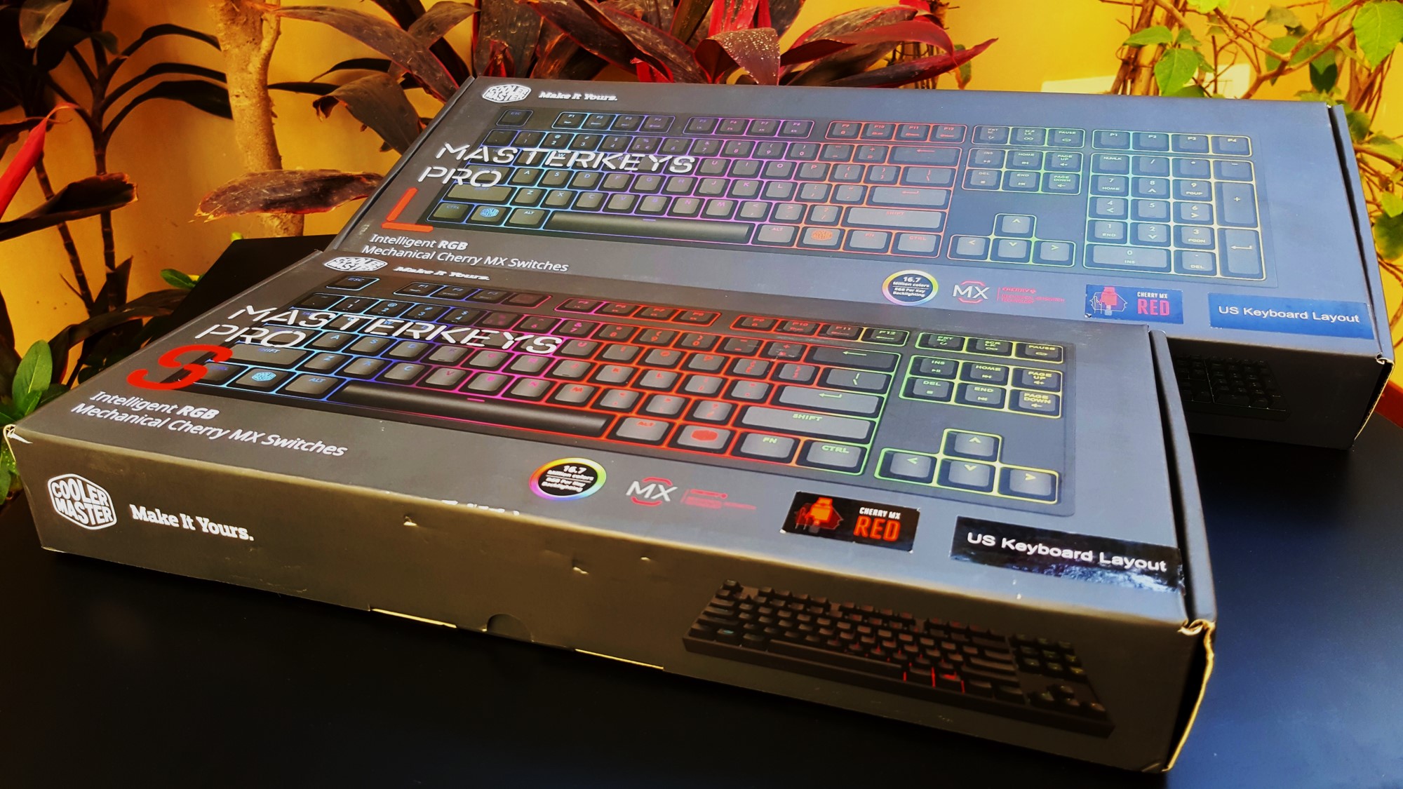 مراجعة لوحات مفاتيح Cooler Master Master Keys Pro L & S Mechanical Gaming