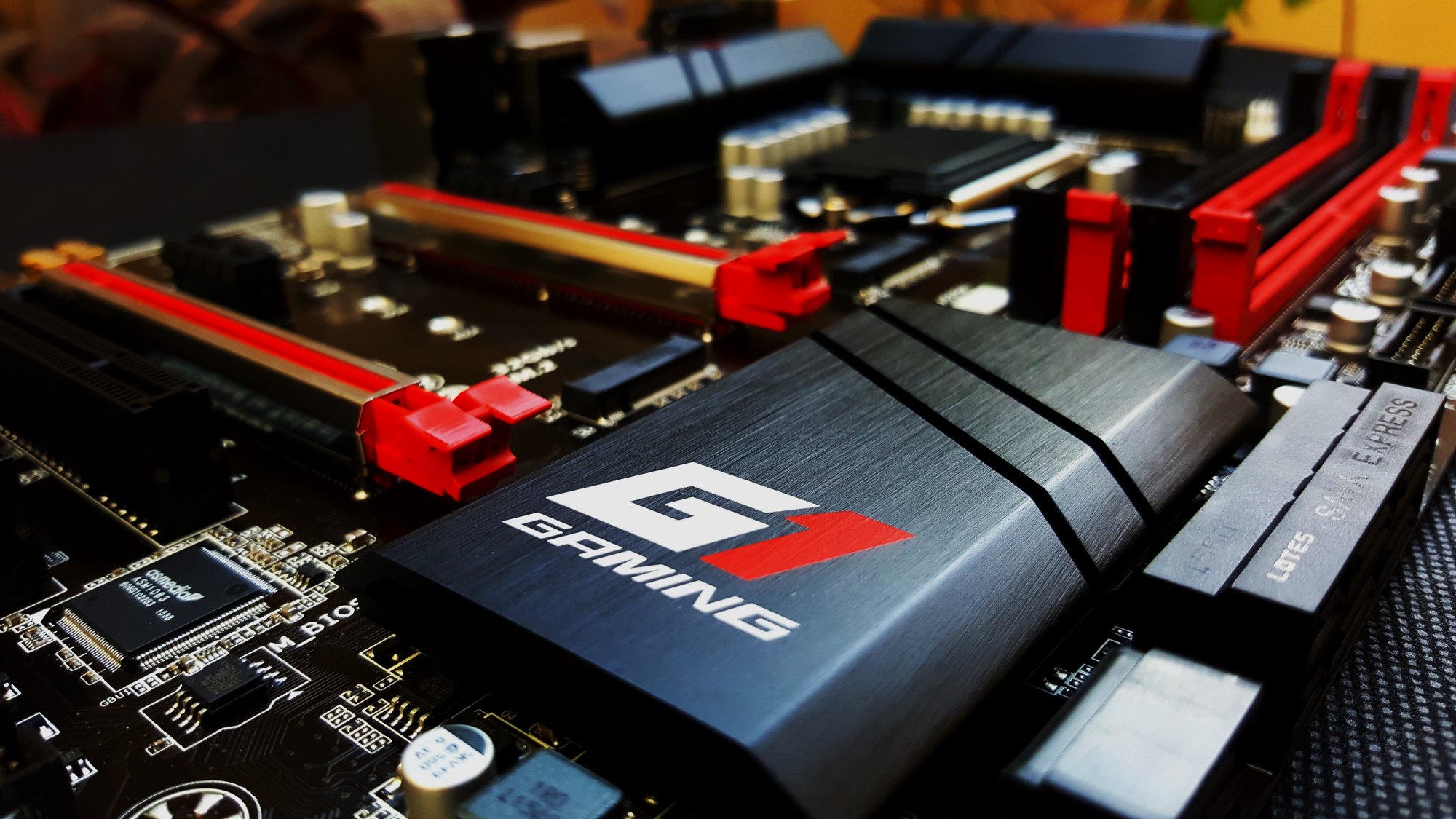 مراجعة اللوحة الام Gigabyte H170 Gaming 3