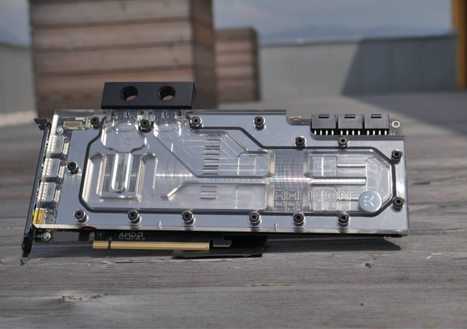 بلوك مصنوع خصيصاً من EK لأسرع بطاقة بالعالم Radeon Pro Duo