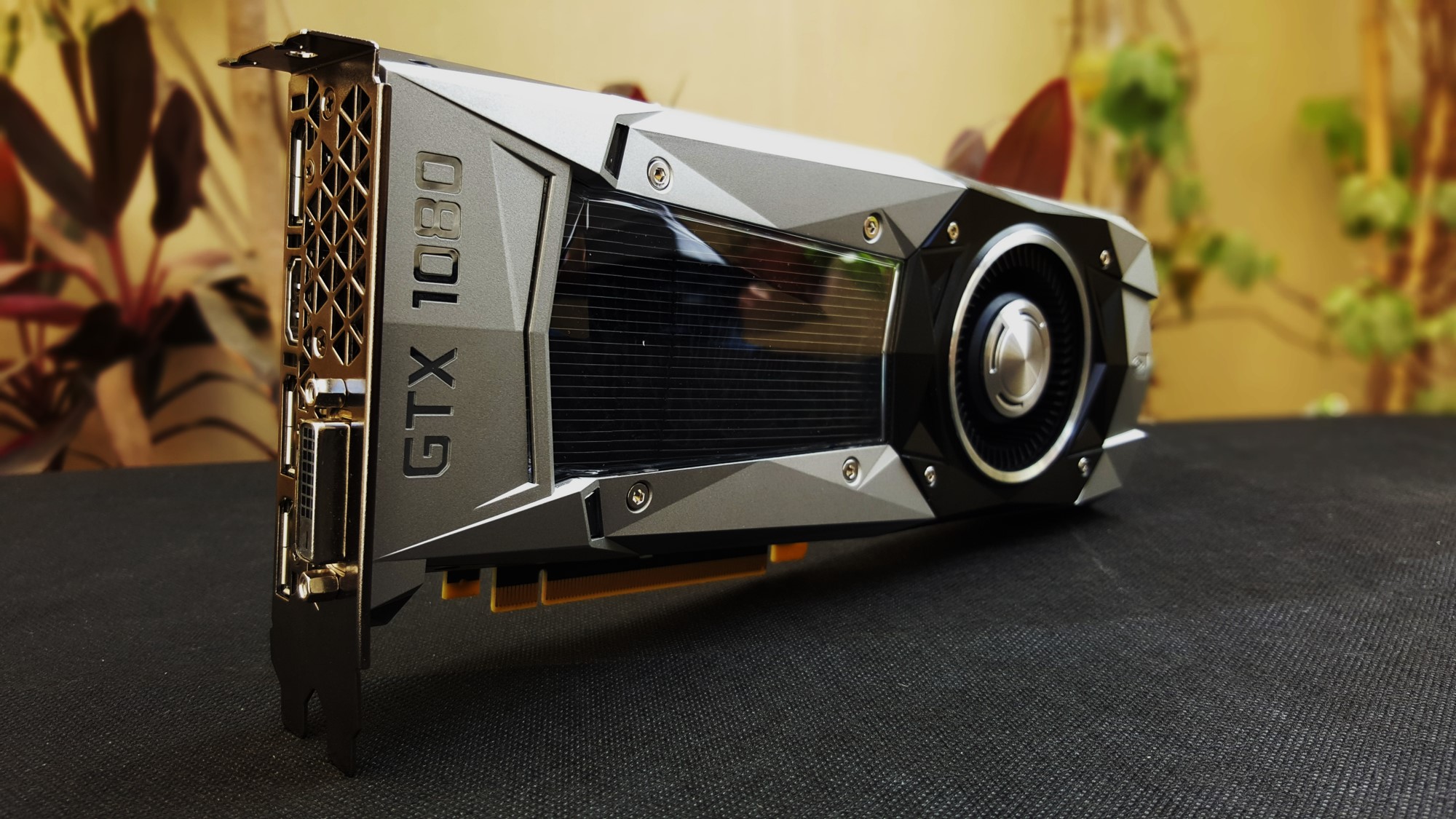 مراجعة البطاقة الرسومية Nvidia Geforce GTX 1080 Founders Edition