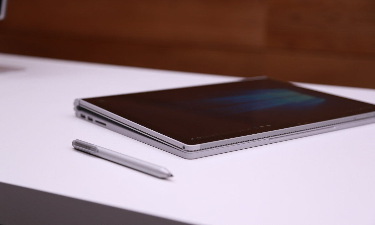 تلميح من ميكروسوفت عن قدوم Surface Book 2