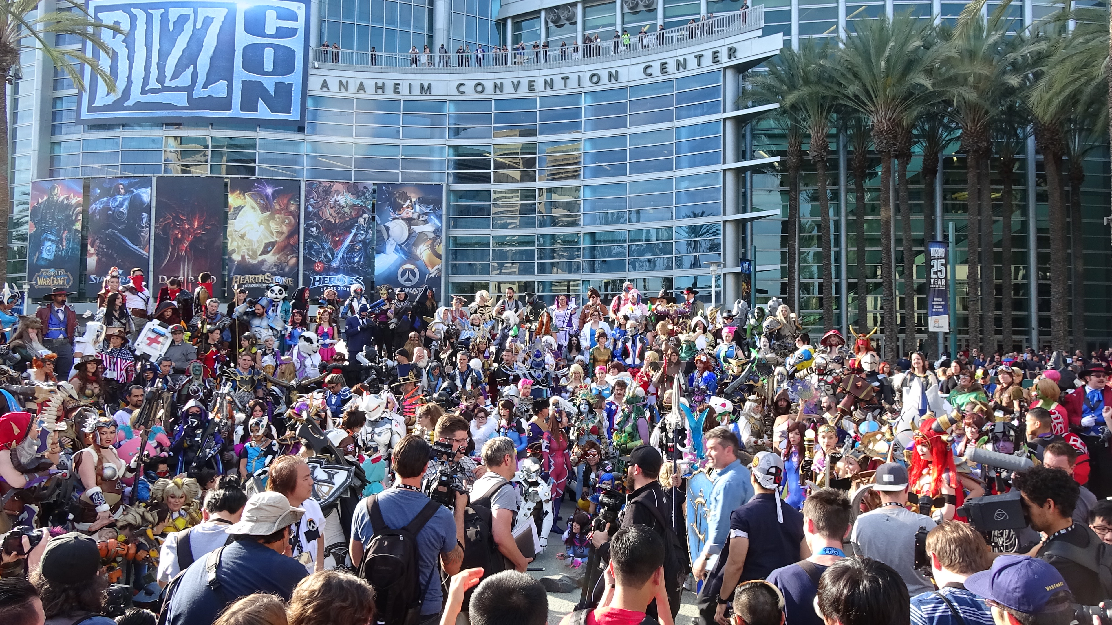 كل ما حدث خلال اليوم الاول من معرض BlizzCon 2016