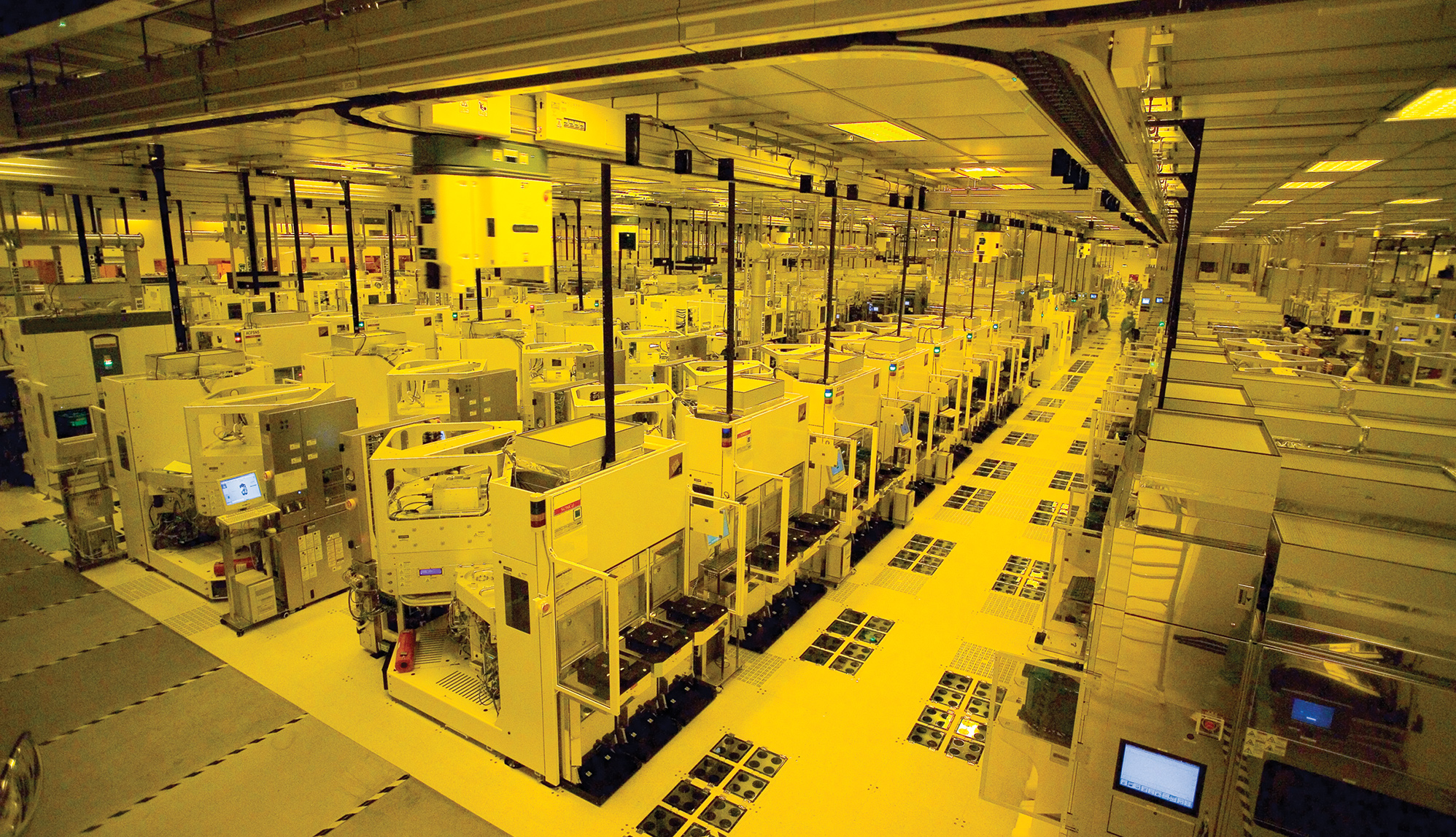 الشركات الصينية تستقطب أكثر من 100 مهندس مخضرم من TSMC منذ عام 2019 !!