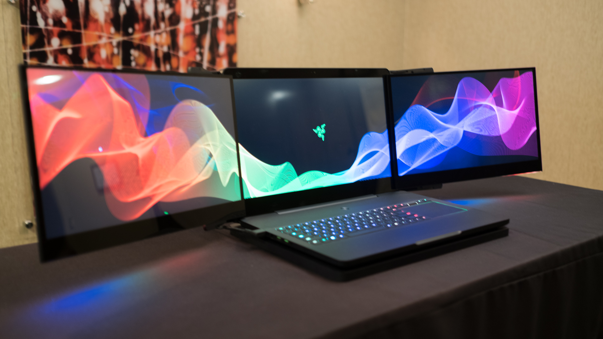 كيف تصنع نسختك الخاصة من Razer Project Valerie بنفسك؟