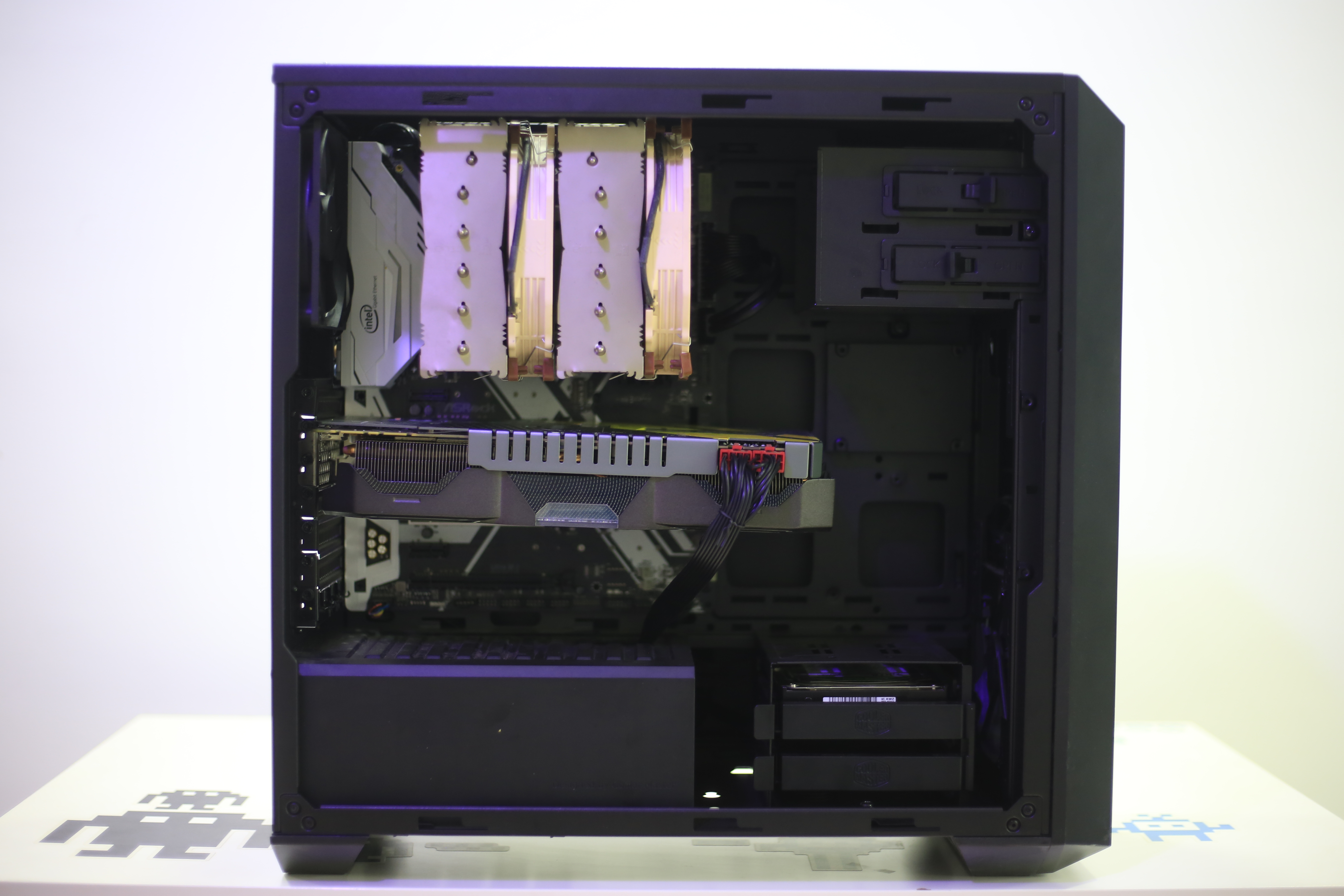 تجربتنا للصندوق الاحترافي MasterBox 5 من شركة Cooler Master