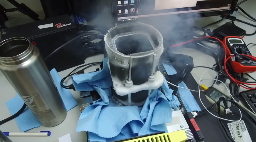 معالج AMD RYZEN 5 1600X يستعرض قوته ويصل لتردد 5.90GHz