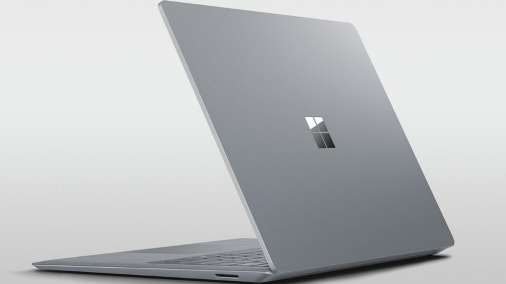 الحاسب اللوحي سيرفس الجديد يمكنه تحديث نظام التشغيل إلي Windows 10 Pro مجانا!!