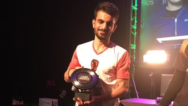 لاعب عربي يفوز بنهائي بطولة Combo Breaker 2017 في Mortal Combat X