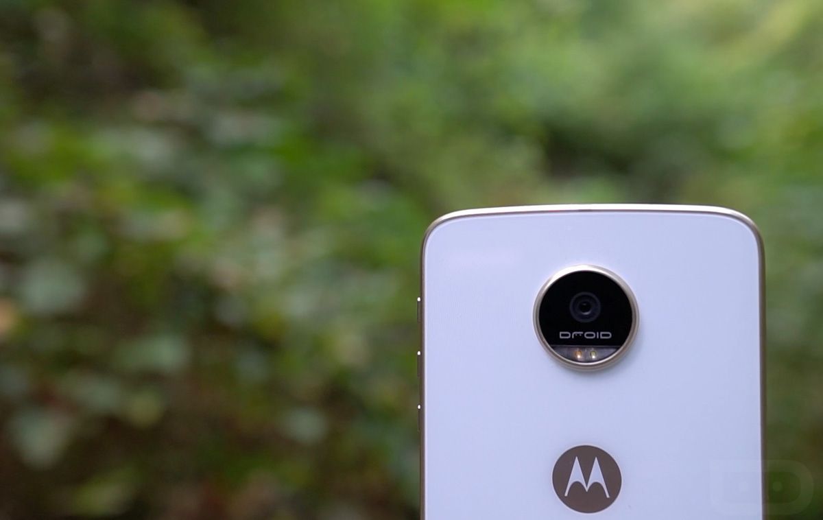 هاتف Moto Z2 يحصل علي نتائج من منصة GFXBench