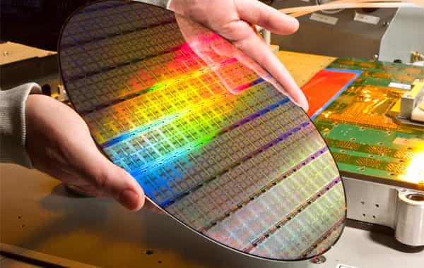 شركة TSMC سوف تنتقل إلي مرحلة تصنيع 7nm في عام 2018