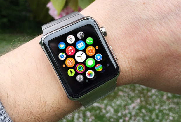 شركة Apple تتوقع ان تحقق مبيعات 15 مليون ساعة ذكية بنهاية العام الحالي