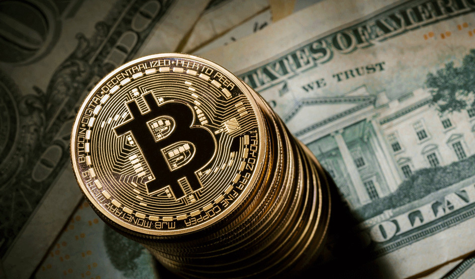 سعر عملة Bitcoin يصل إلي حدود 3500$ دولار لأول مرة في التاريخ!!