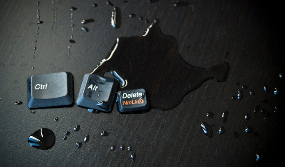 بيل جيتس "كان يجب التخلص من مفاتيح Ctrl و Alt و Del في وقت سابق"...
