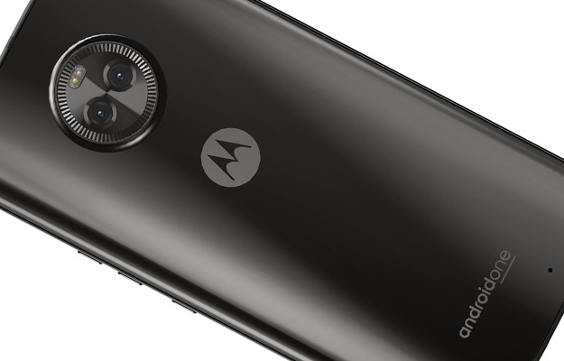 الاصدار المزود بـAndroid One من هاتف Moto X4 متاح رسميا الان