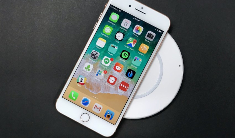 هاتف iPhone 8 الأسوأ علي الإطلاق من حيث المبيعات، أسوأ حتي من هواتف S..