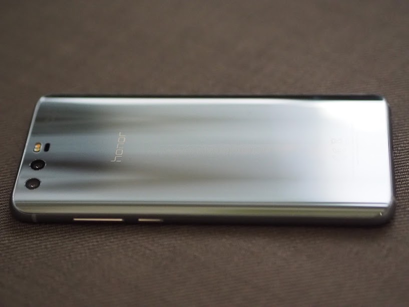 مراجعة سريعة لهاتف Honor 9 : الهاتف الرائد فى الفئة السعرية المتوسطة
