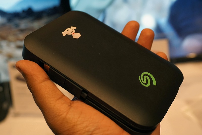 معرض CES2018: قرص Seagate Joy Drive سيخزن ويشحن هاتفك الذكي بوقت واحد!
