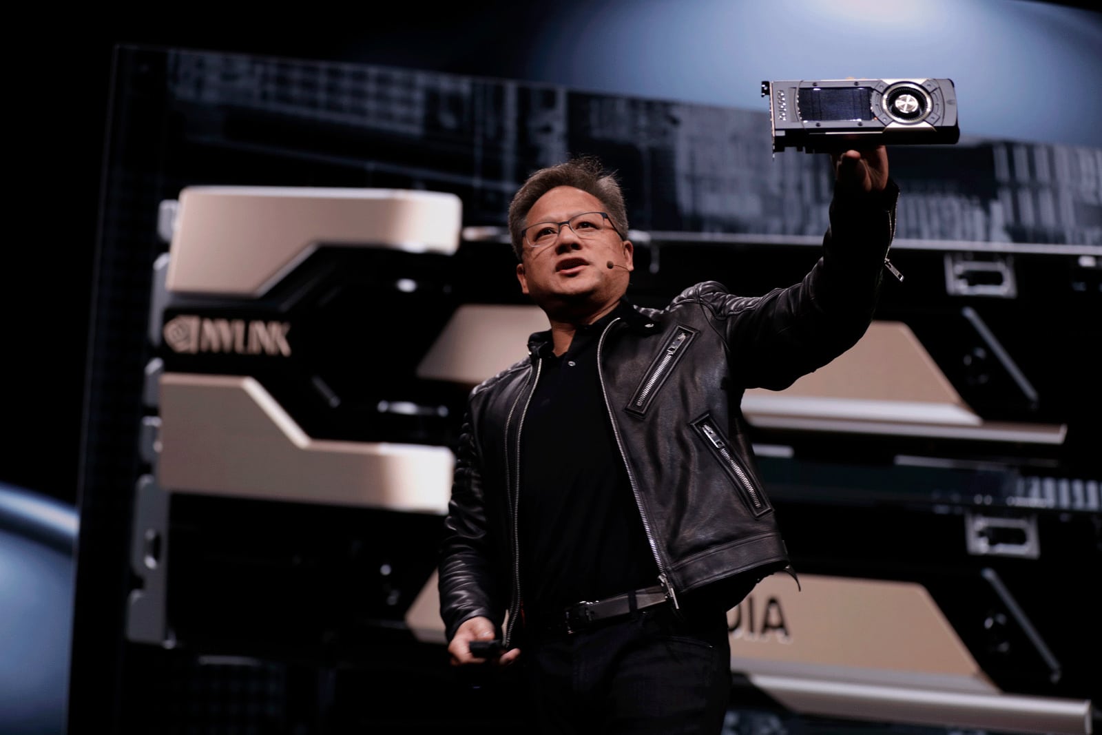 أولى مفاجآت GTC, NVIDIA تطلق Quadro GV100 بذاكرة 32GB HBM2