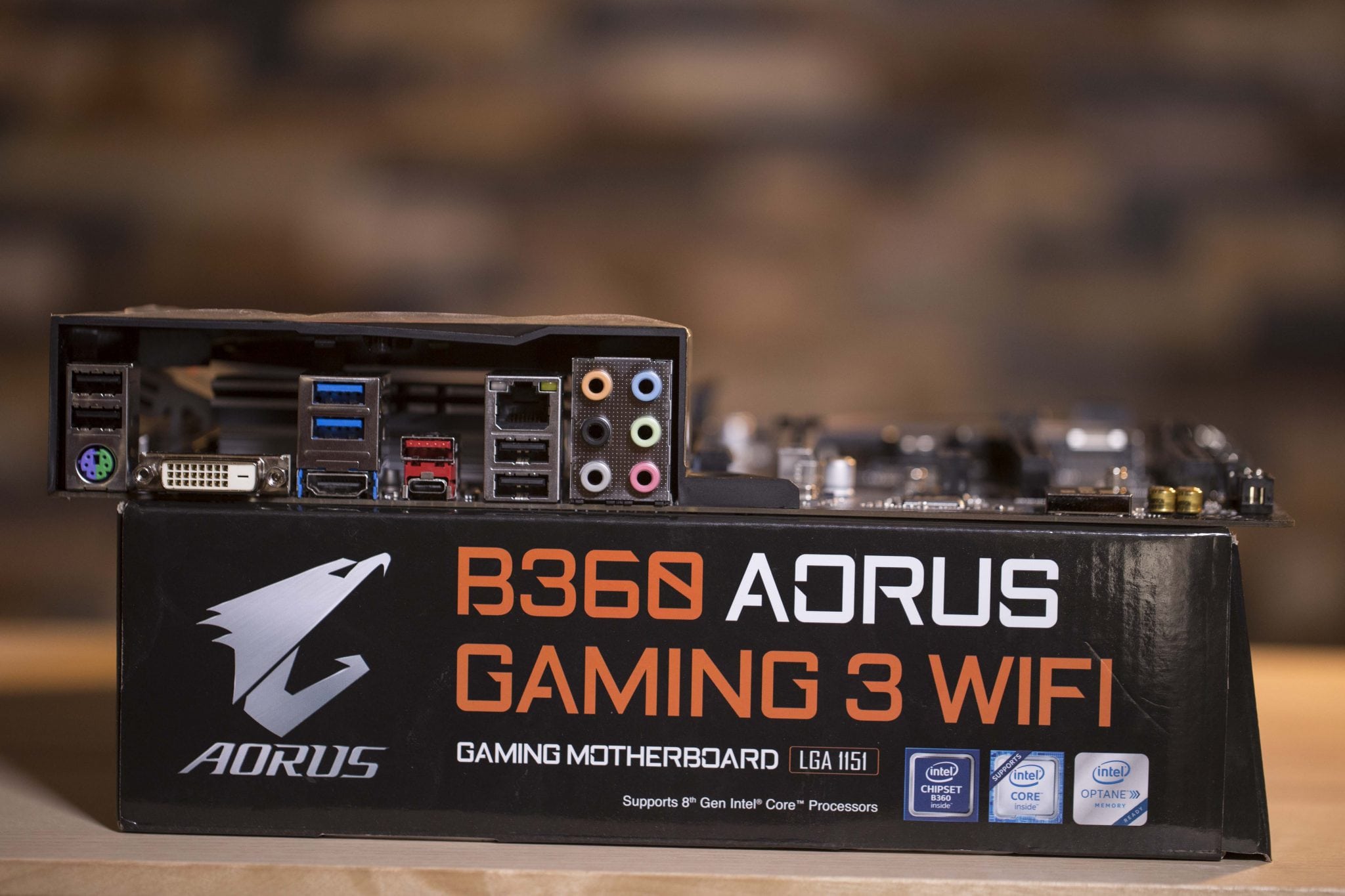 Aorus gaming 3 wifi. Gigabyte b360 hd3. Gigabyte b360 AORUS Gaming 3 WIFI. Gigabyte AORUS b360 Gaming 3 WIFI контроллер подсветки.