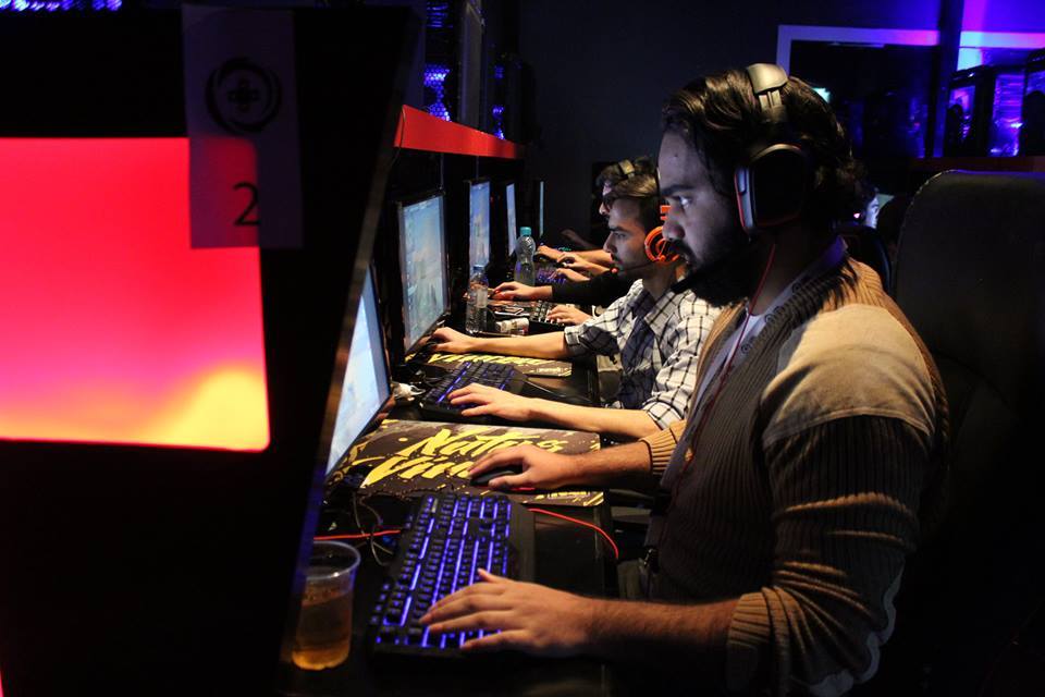 الشرق الأوسط يقدم فرصة كبيرة لتشعب عالم الألعاب الإلكترونية eSports
