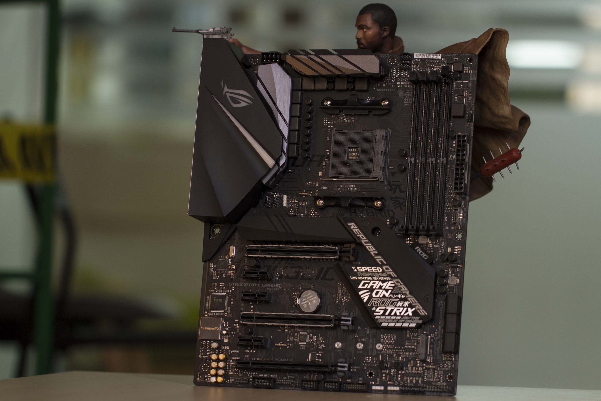 شركة ASUS تؤكدها: دعم شرائح B450 وX470 قادم في 2021 لمعالجات Zen 3!