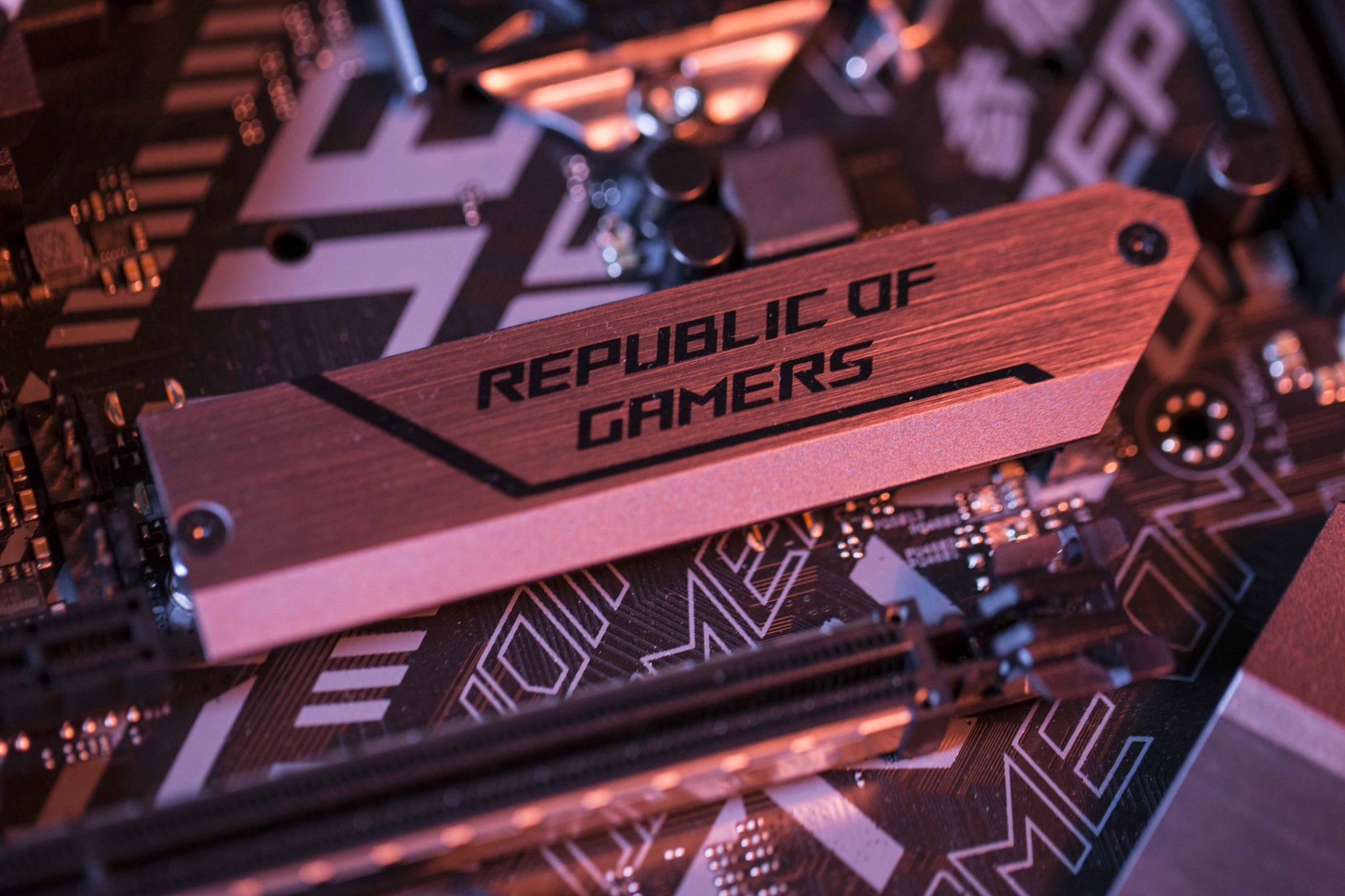 هل تبحث عن الفوز والتميز على خصومك .. ASUS ROG هى حليفك