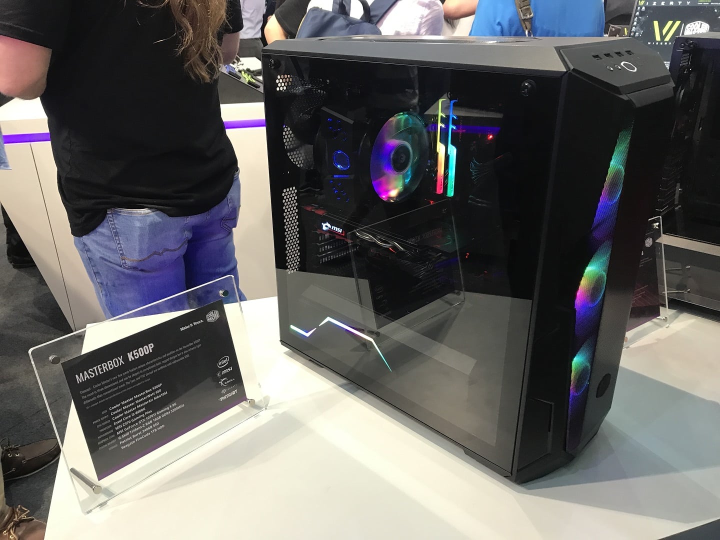 معرض Computex 2018: كيسات Cooler Master الجديدة تركز على سريان الهواء