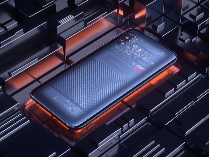 شاومي تجد مكان للوحة دائرة كهربائية مزيفة فى هاتف Mi 8 Explorer ولا تجد مكان لمخرج السماعات!