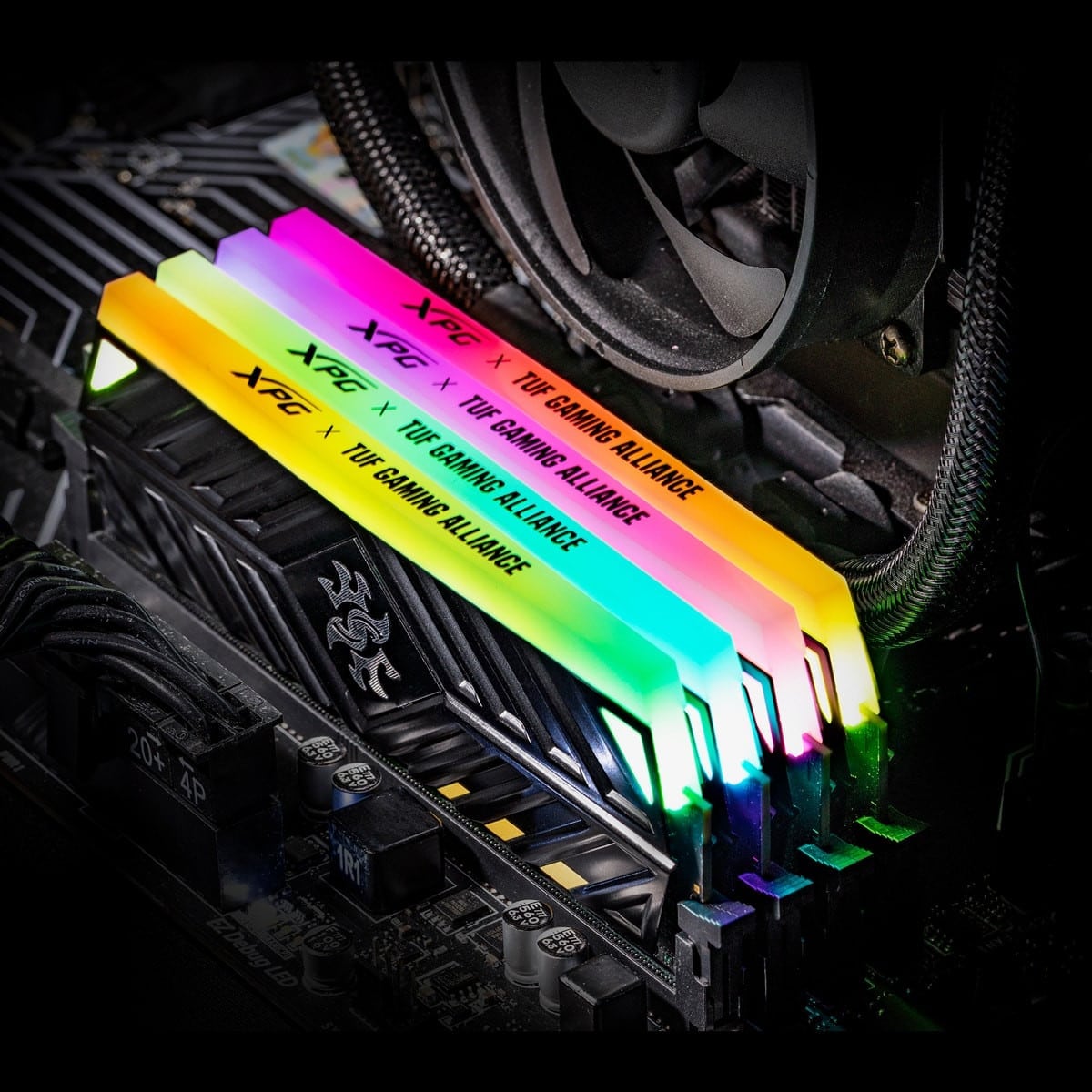 ADATA تكشف عن الذاكرة SPECTRIX D41 TUF المخصصة للألعاب