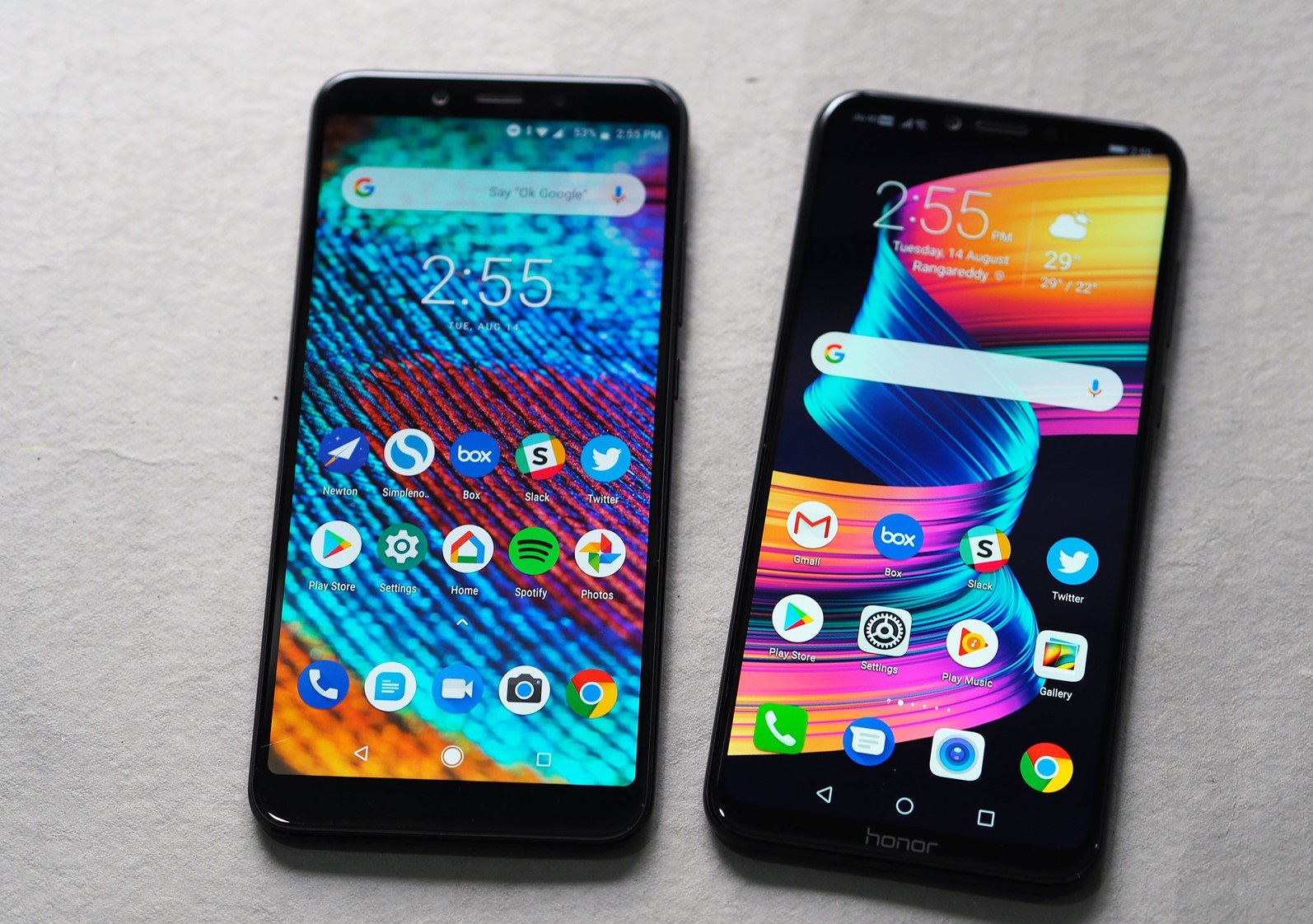 أيهما أفضل شاومي Mi A2 أم Honor Play | مقارنة بين الهاتفين